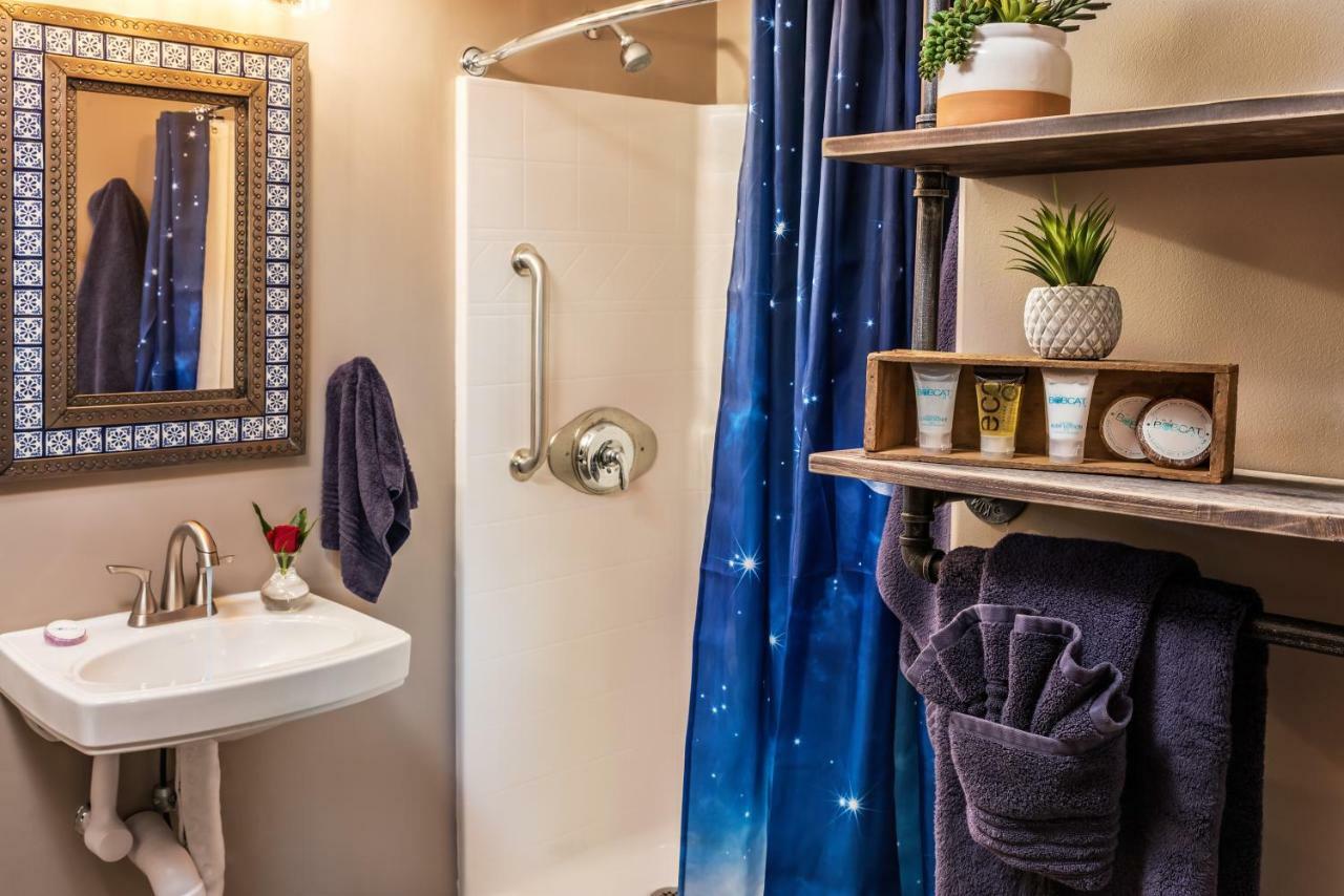 Bobcat Inn Santa Fe Luaran gambar